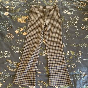 Really cool cropped pants